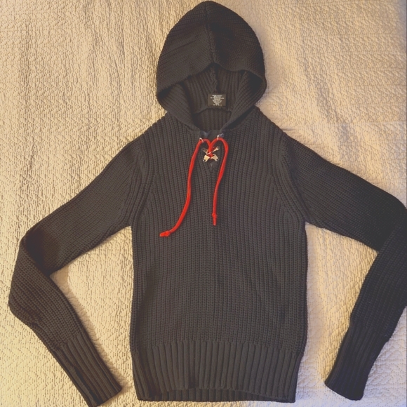 Women's sweater - Picture 1 of 5